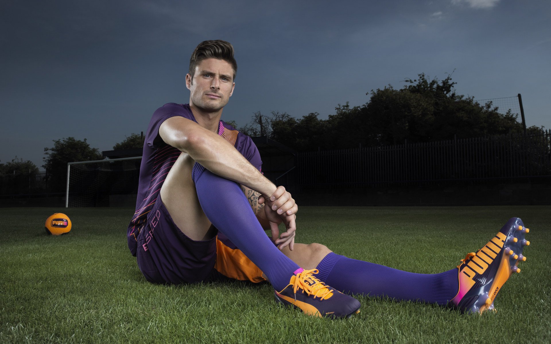 开云官网2026-凯恩一剑封喉，塞维利亚跨越尼日利亚登顶欧洲之巅